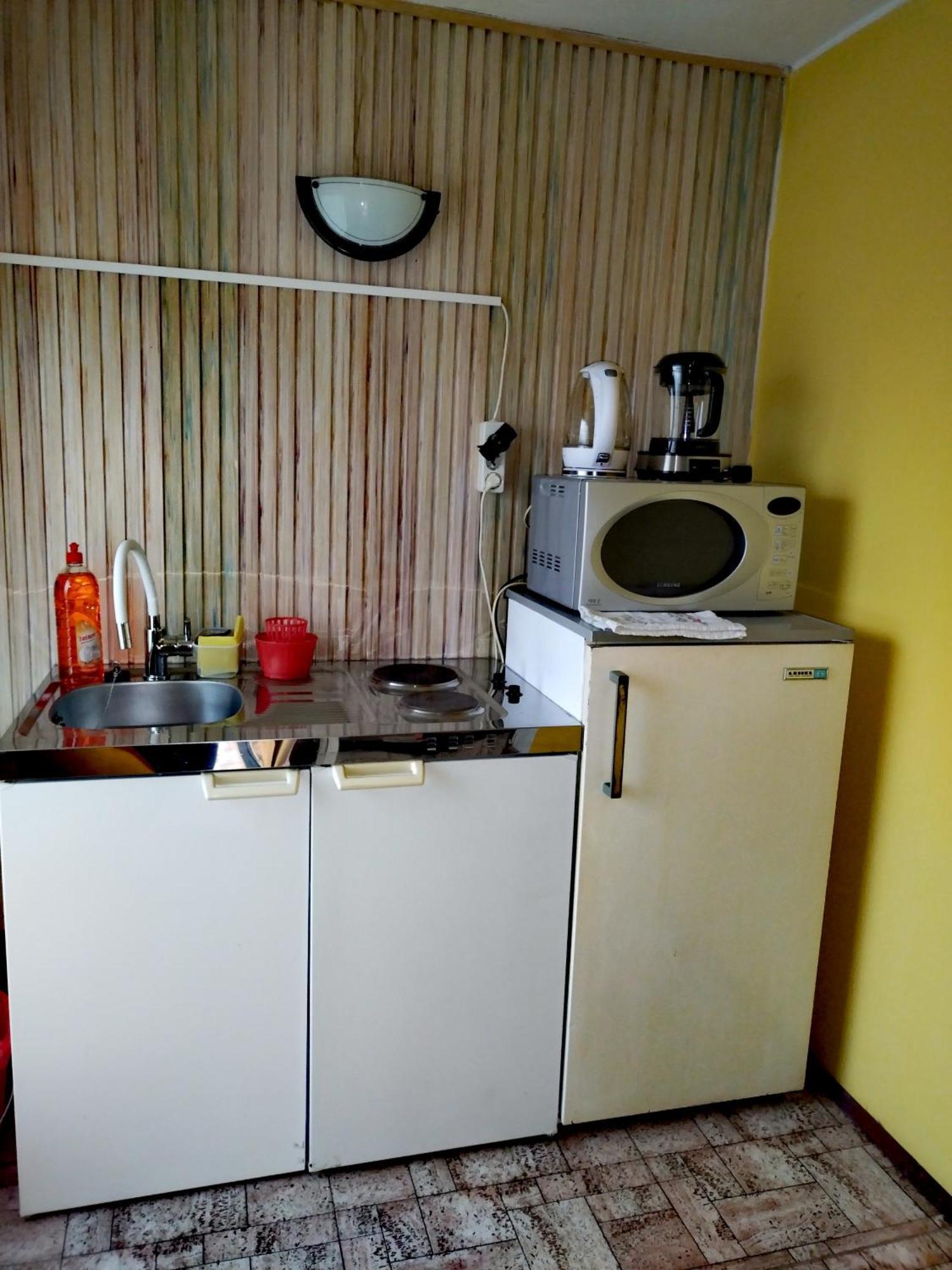 Vadkacsa Apartmanhaz Medencevel Zamárdi Exteriör bild